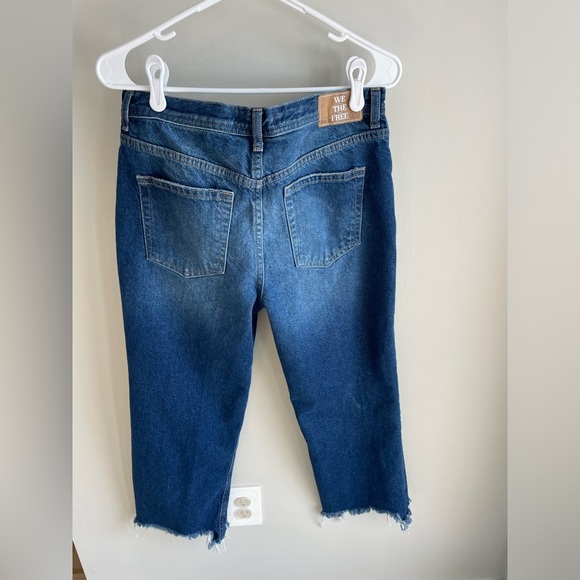 Free People We The Free The Maggie Mid-Rise Straight Leg Frayed Jeans - Size 30 - Picture 14 of 16